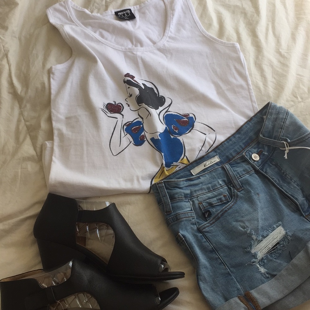 Snow White Apple Tank Top